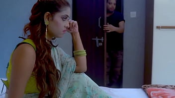 मेरे भारतीय सौतेले भाई ने मुझे बहुत जोर से चोदा