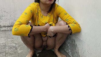 Kaamwali Boli, Saheb Pagar Bada Do Mujhe Chod Do, Hindi Dirty Talking Xxx Hd Video Outdoor Main Garam Pani Nikala