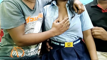 कॉलेज की मस्त लड़की को दो जवानों ने जबरदस्त चोदा | हिंदी में गर्मागर्म आवाज़