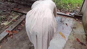 अनजान आदमी मेरे घर आया और मेरी चूत मारकर चला गया