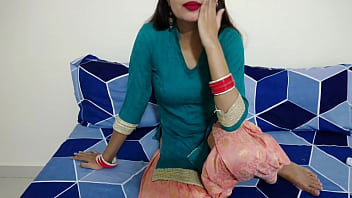 गर्म मिल्फ भाभी का सेक्सी रोलप्ले और नादान देवर के साथ चुदाई! हिंदी ऑडियो वाली भारतीय एक्सएक्सएक्स वीडियो