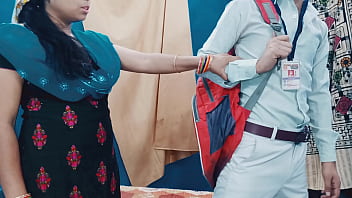 Sex के बारे में बता दो ज़रा सा नहीं तो में तुम्हारी चूत फाड़ दूंगा हिंदी आवाज में