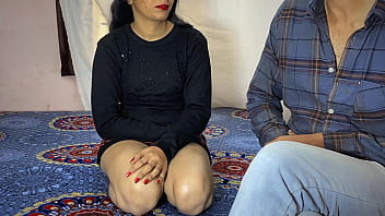 वैलेंटाइन डे स्पेशल – पतली प्रेमिका को 4 घंटे तक चोदा गया वैलेंटाइन डे पर