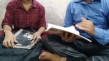 कॉलेज की छात्रा ने पढ़ाई नहीं की तो टीचर ने गर्म चुदाई कर दी (हिंदी क्लियर ऑडियो)