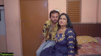 गर्म होटल में दूसरे की बीवी के साथ चोरी छुपे प्यार! पति को कुछ नहीं पता