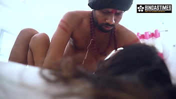 गर्भवती होने के लिए बाबा ने देसी बीवी को चोदा – हिंदी ऑडियो