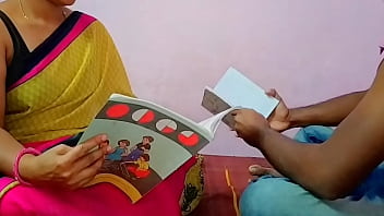 इण्डियन लेडी टीचर ने स्टुडन्ट को गर्म चुदाई के लिये राज़ी