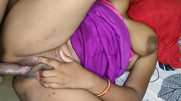सौतेली माँ ने बेटे से पैड माँगा और फिर उसकी चूत को चोदा हिंदी ऑडियो