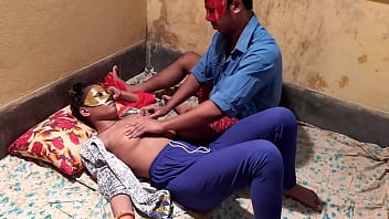 गर्म भारतीय भाभी का सेक्सी देवर के साथ मस्त मजेदार संभोग जब पति बाहर काम पर गया हुआ है