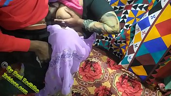 गर्म भारतीय भाभी को बेडरूम में प्रेमी ने चोदा हिंदी ऑडियो