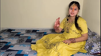 शादी के मंडप में ही नवविवाहित जोड़े का गर्म मिलन