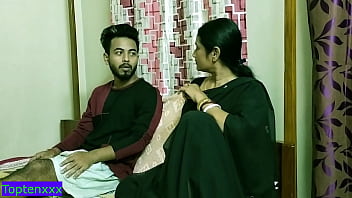 भारतीय जवान लड़का और उसकी सेक्सी सौतेली माँ का जबरदस्त जंगली संभोग! बेहतरीन आवाज़ के साथ पूरी तरह से वर्जित भारतीय सेक्स