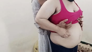 भारतीय रोएँदार मोटी औरत के साथ कड़क और जंगली गुदा मैथुन, तलाकशुदा मुस्लिम मोटी औरत की कठोर गुदा चुदाई हिंदी एक्सएक्सएक्स