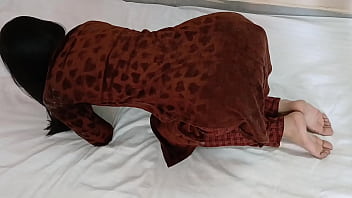 साली की माँ को चोद रहा हूँ