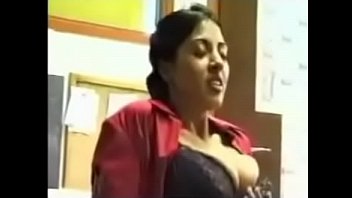 भारतीय सेक्रेटरी का ऑफिस में बॉस के साथ गर्म मुलाकात