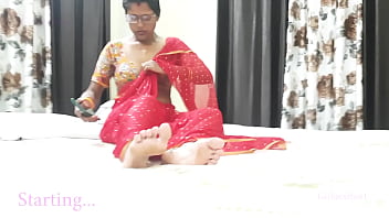 भारतीय भाभी लाल साड़ी में – मेरे द्वारा चोदी गई गर्म दोस्त की सौतेली माँ – हिंदी सेक्स वीडियो