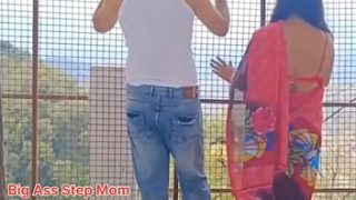 भूखी भारतीय लड़की को ट्यूशन सर ने चटाई पे चोदा