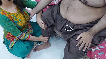 मेरी सौतेली बेटी के साथ गर्म मालिश का मजा, जब मैंने उसके उभारों को थामा तो भड़की आग, गंदी और साफ हिंदी आवाज़ में