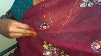 तमिल आंटी तेलुगु आंटी कन्नड़ आंटी मलयालम आंटी केरल आंटी हिंदी भाभी गर्म देशी उत्तरी भारतीय दक्षिण भारतीय गर्म वनिता साड़ी पहने गांव की स्कूल टीचर और मुंडवाई योनि जोर से दबाए हुए छाती दबाए हुए निप रगड़ते हुए योनि
