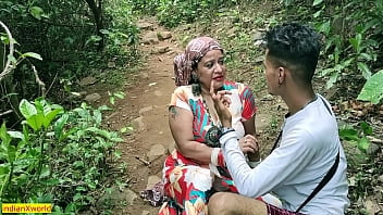 गर्म जनजातीय लड़कियों का अद्भुत और अश्लील सेक्स वाला वायरल वेबसीरीज