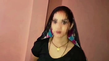 गांडू भोसड़ी वाली चूत चाटने और चूसने का मजा, जबरदस्त जोरदार दर्दनाक तेज़ चुदाई का वीडियो सीन। देसी गर्म लड़की का घर का बना हिंदी ऑडियो सेक्स वीडियो।