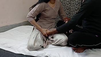 भारतीय पंजाबी विधवा सास हिंदी ऑडियो के साथ गर्म मजा