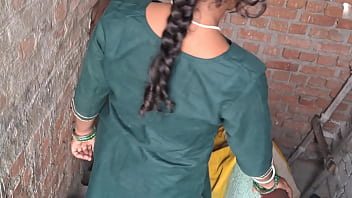 नई नवेली भारतीय दुल्हन की गर्म कहानी