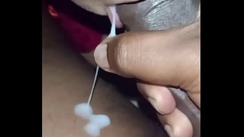 भारतीय किशोरी का वीर्य निगलना