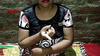 भारतीय देसी लड़की के साथ कुत्ते की तरह जंगली चुदाई
