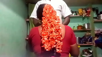 गाँव की शिक्षिका और छात्र का कमरे में जंगली यौन संबंध