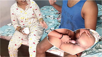 दही मांगने आया लड़का आंटी की गीली चूत में अपना गाढ़ा दही उड़ेल गया