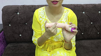 मेरी चूत का माल मेरी छोटी उंगलियों से निकल रहा है – शाही झड़प हिंदी ऑडियो में