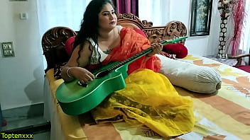 गर्म मैडम का छात्र के साथ जबरदस्त रोमांटिक सेक्स! साफ हिंदी ऑडियो के साथ