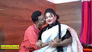 भारतीय बंगाली बीवी का अपने पुराने बॉयफ्रेंड के साथ जंगली यौन संबंध! देसी सेक्स