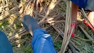 नई नवेली दुल्हन का देसी बाहर का गंदा वीडियो