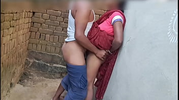 भारतीय गाँव की बड़ी चूत वाली औरतें