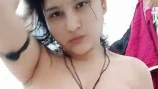गर्म पाकिस्तानी हसीना का नंगा नाच वीडियो
