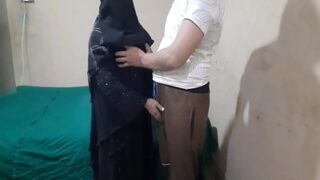 बांग्लादेशी हिजाबी गर्म औरत का अश्लील वीडियो