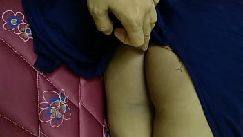 गर्म भारतीय जोड़ा रात भर चुदाई करते हुए