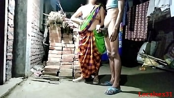 देसी लड़के के साथ गर्म मुलाकात | लोकल सेक्स 31 का आधिकारिक वीडियो