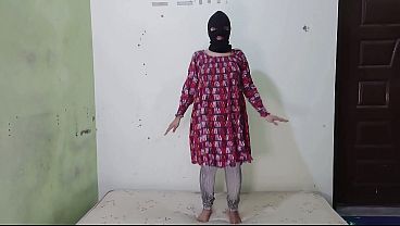 भारतीय देसी लड़की की चुदाई हुई ज़ोरदार तरीके से
