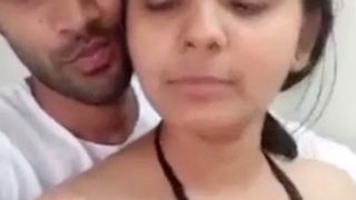 भारतीय थोंग में सेक्सी वीडियो