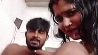 मोनिका भाभी के मुँह में माल लेकर टैंगो वीडियो