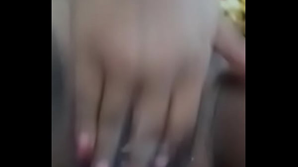 गर्म देशी लड़की का रौंगटे खड़े कर देने वाला एक्शन