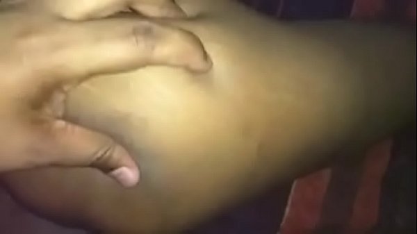 भड़कीली देसी सौतेली बहन को भाई ने चोदा