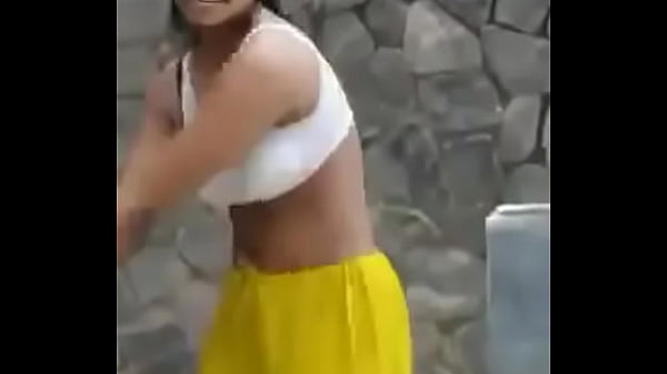 गर्म मसालेदार देसी नाच 02