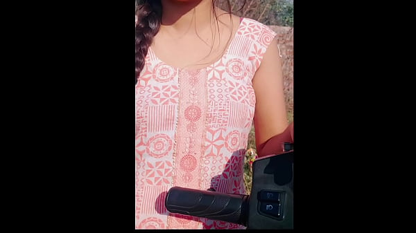 गली की देसी रंडी को उठाकर जमकर चोदा