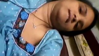 डेसी बैंक कर्मचारी की नग्न सेल्फी स्कैंडल – 3