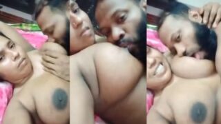 পাগল মুসলিম লোক বাংলাদেশি যৌনাঙ্গে স্তন চুষছে