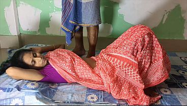 मस्त भारतीय देसी भाभी का जोरदार चुदाई और लंड चूसने का मजा, पूरी आवाज़ में कराहते हुए